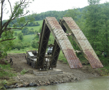 Výstavba mostov 
